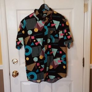 SUPER MASSIVE casual short sleeve button up